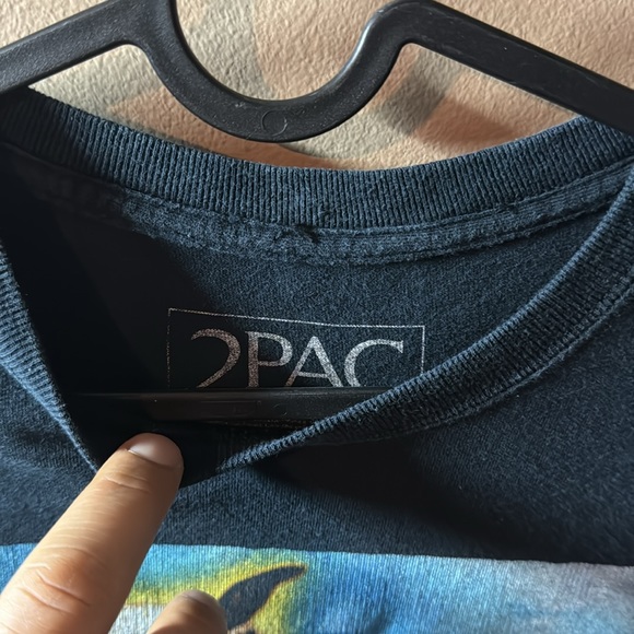 Unisex Tupac shirt - Picture 3 of 4